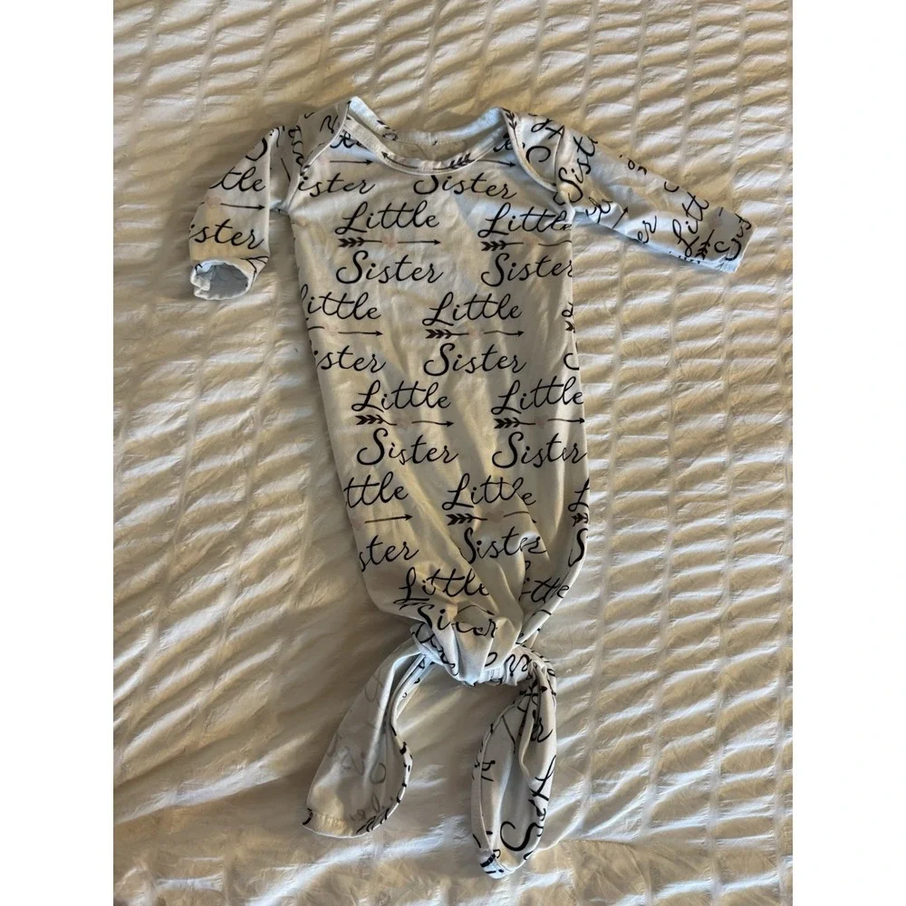 Newborn Knotted Gown Infant Soft‎ Sleeping Gowns 0-3 months Little Sister